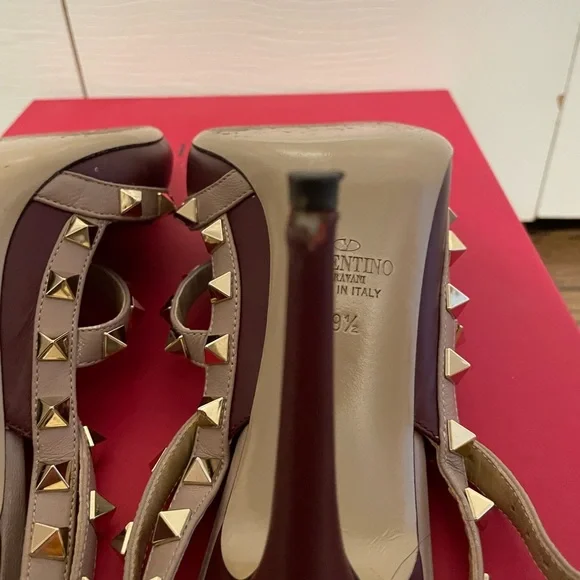 Valentino Rockstud Burgundy Heels - Picture 6 of 6